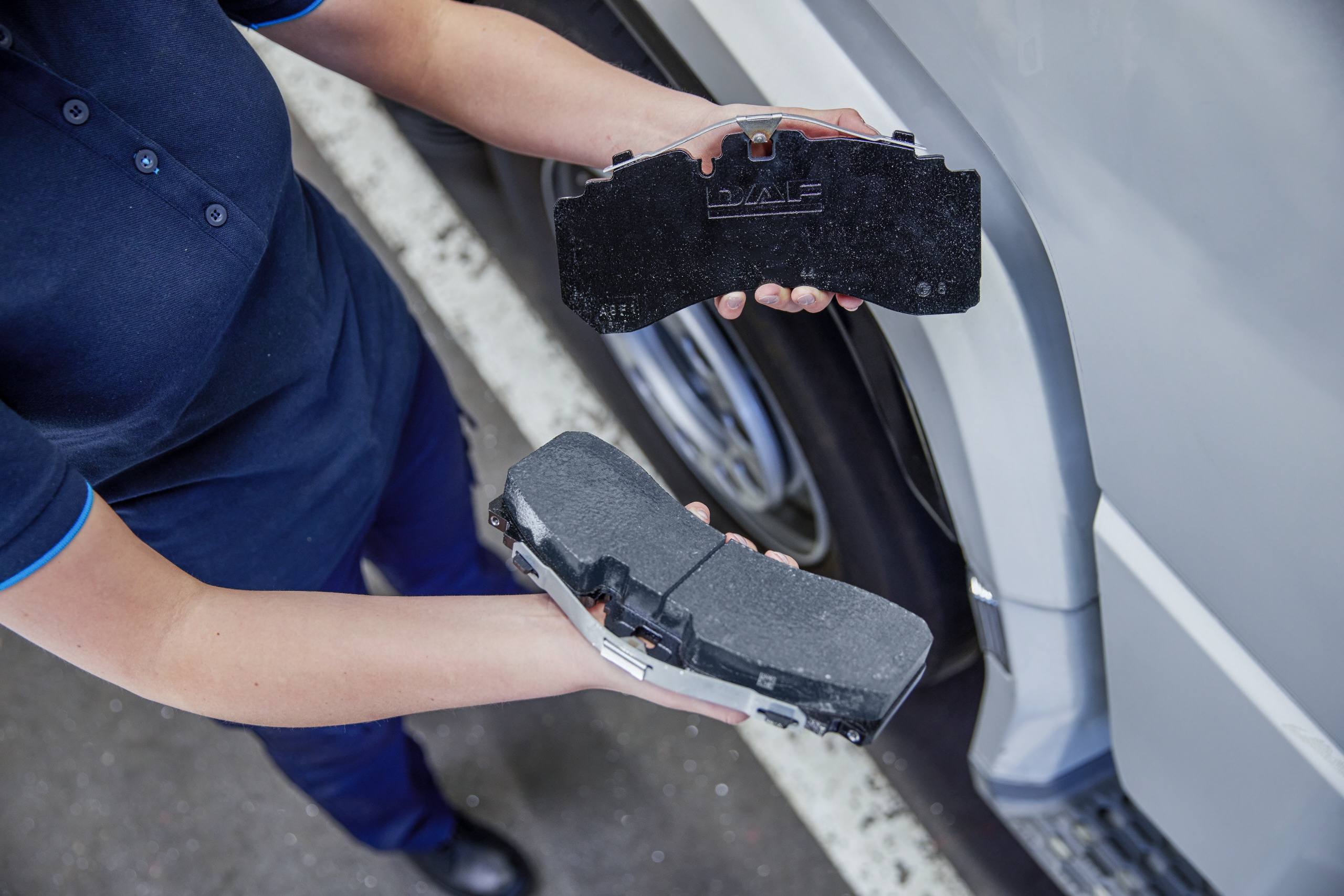 DAF Genuine Brake Pads deliver top braking performance, safety, and low brake dust for longer life and cleaner emissions.