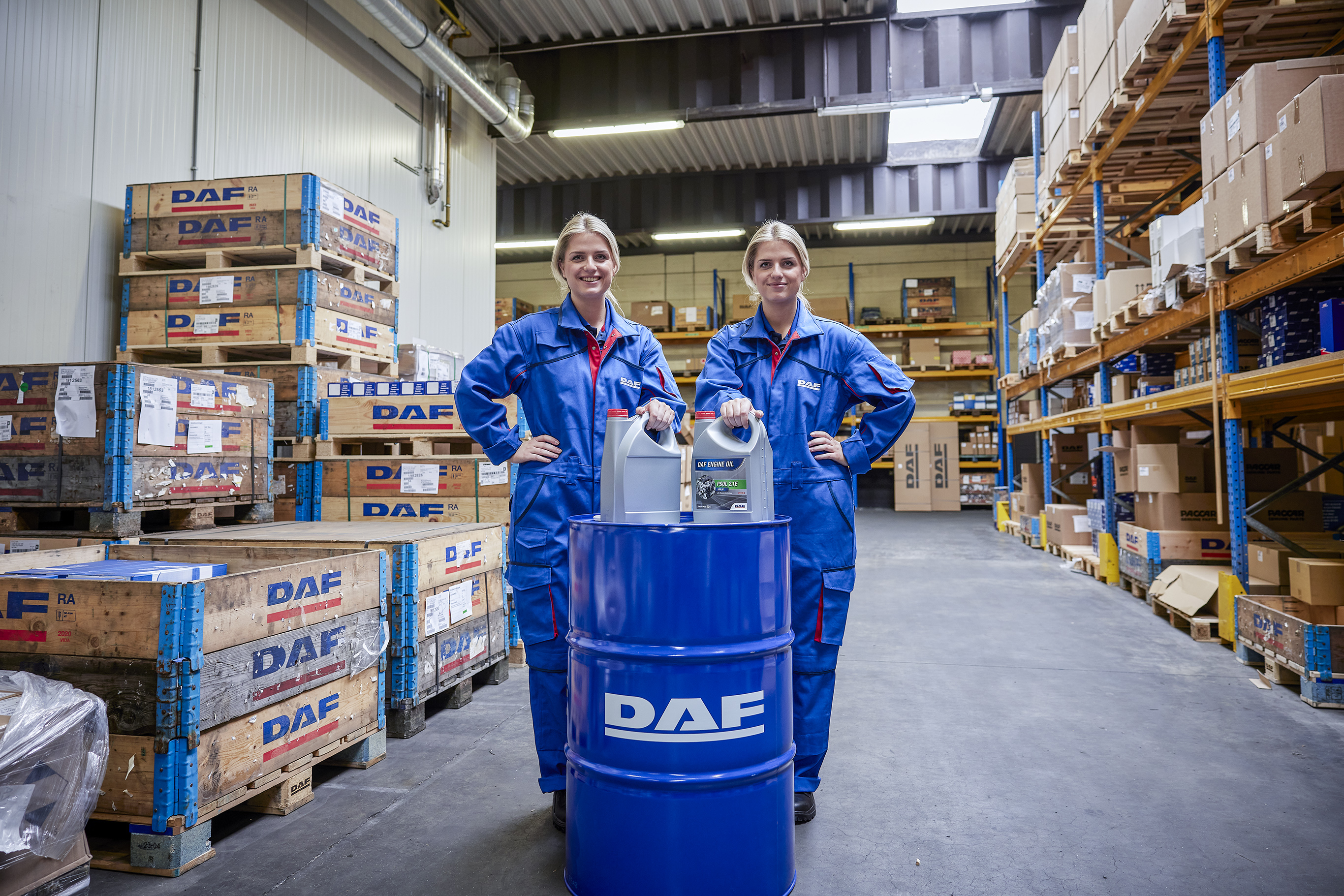 DAF Genuine Oil ensures superior lubrication, engine protection, and reliable performance in all conditions.